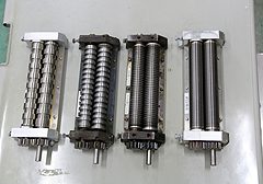 カッティングマシーン